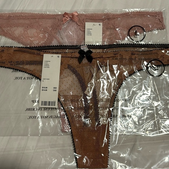 Out From Under Chloe Lace Swiss Dot two Thong bundle pink and beige NWT - Picture 6 of 7